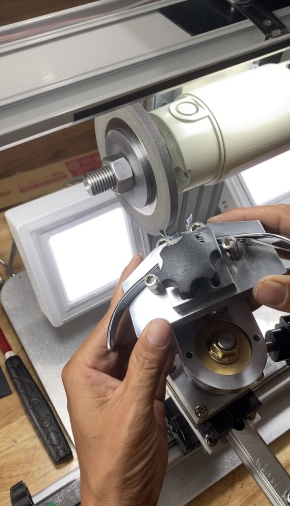 học mài kềm tại tphcm